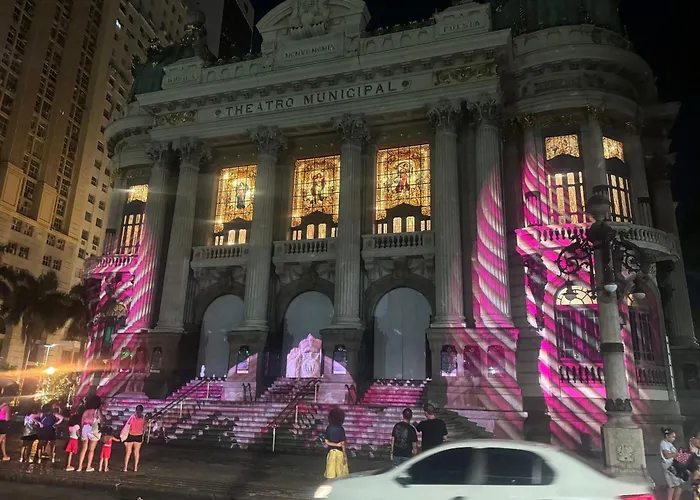 Luxuoso E Moderno, Em Frente Ao Metro E 3Km Das Praias Rio de Janeiro